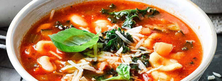 CLASSIC MINESTRONE SOUP